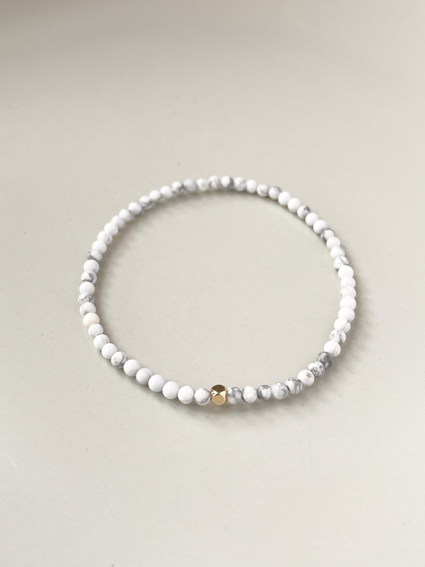 The Stillness Ritual Bracelet – White Howlite