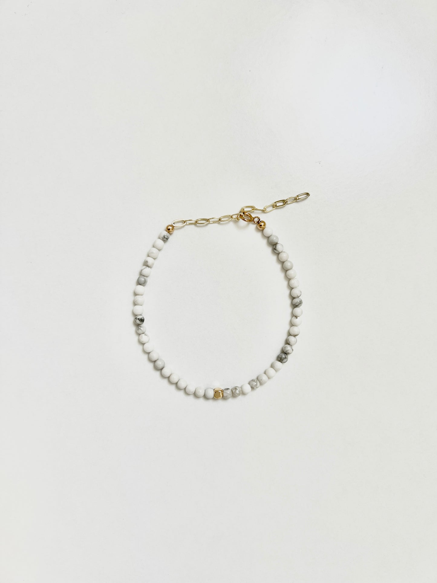 The Stillness Ritual Bracelet – White Howlite & Gold-Filled