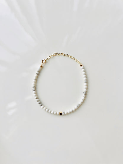 The Stillness Ritual Bracelet – White Howlite & Gold-Filled
