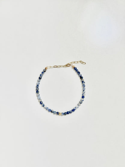 The Stillness Ritual Bracelet – Sodalite & Gold-Filled