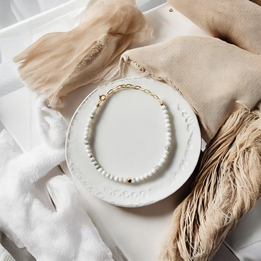The Stillness Ritual Bracelet – White Howlite & Gold-Filled